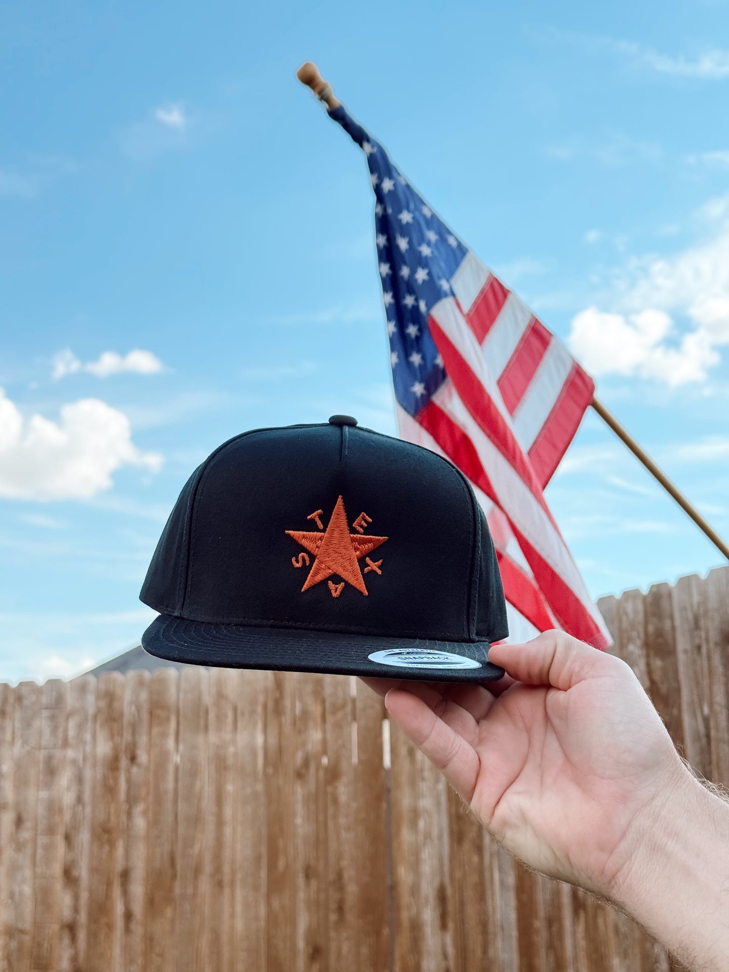 Texas Star in Burnt Orange / Black